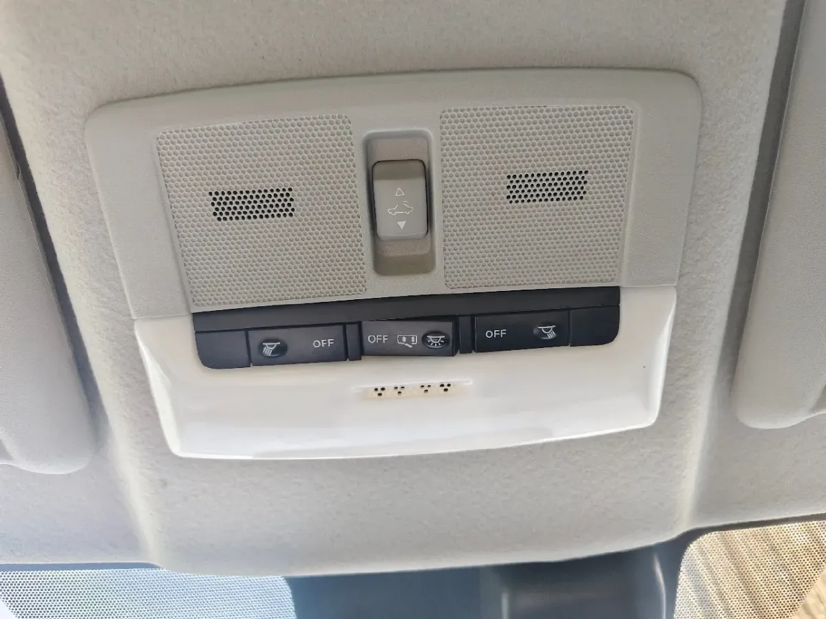 2022 Nissan Kicks 1.5L 122HP L4 CVT,autocango,china used car exporter,china ev exporter,chinese used car exporter,chinese used ev exporter