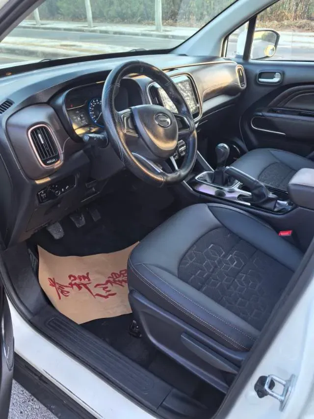 2019 GAC Trumpchi GS3 1.5T 163HP L3 6MT,autocango,china used car exporter,china ev exporter,chinese used car exporter,chinese used ev exporter