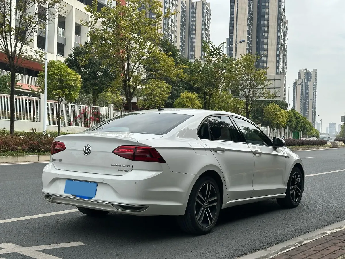 2019 Volkswagen Passat 1.4T 150HP L4 7DCT,autocango,china used car exporter,china ev exporter,chinese used car exporter,chinese used ev exporter