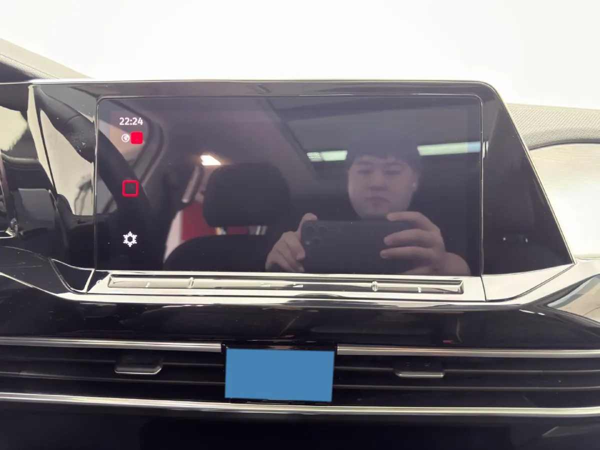 2023 Volkswagen Talagon 2.0T 220HP L4 7DCT,autocango,china used car exporter,china ev exporter,chinese used car exporter,chinese used ev exporter