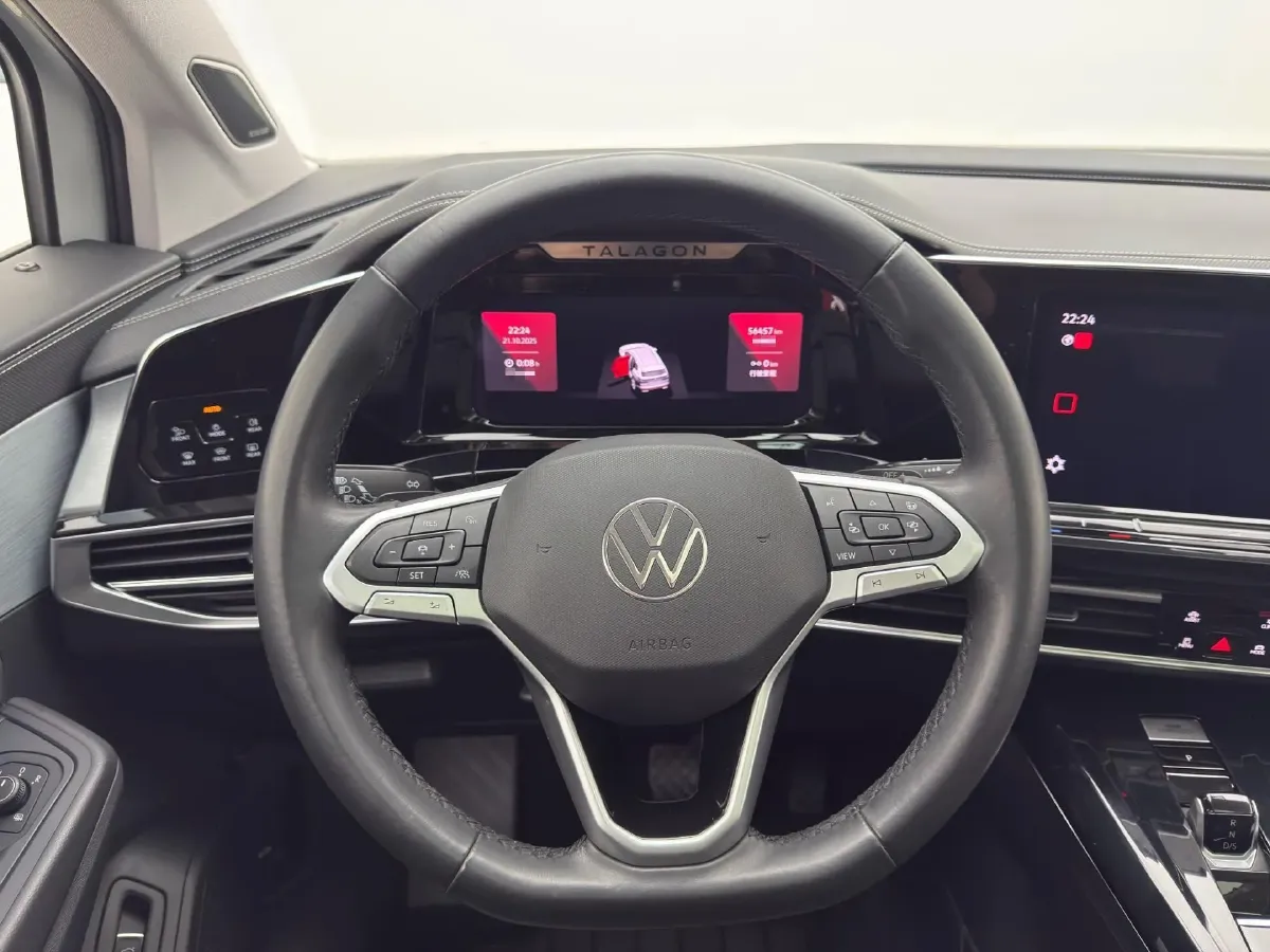 2023 Volkswagen Talagon 2.0T 220HP L4 7DCT,autocango,china used car exporter,china ev exporter,chinese used car exporter,chinese used ev exporter