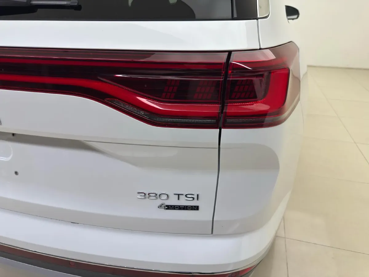 2023 Volkswagen Talagon 2.0T 220HP L4 7DCT,autocango,china used car exporter,china ev exporter,chinese used car exporter,chinese used ev exporter