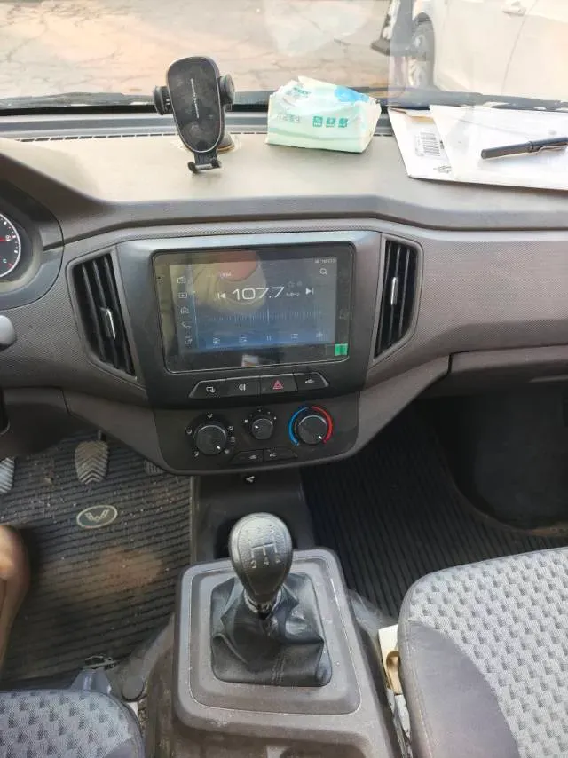 2022 WuLing RongGuang New Truck 1.8L 125HP L4 5MT,autocango,china used car exporter,china ev exporter,chinese used car exporter,chinese used ev exporter