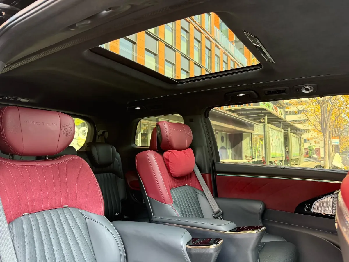 2023 GAC Trumpchi M8 2.0T 252HP L4 8AT,autocango,china used car exporter,china ev exporter,chinese used car exporter,chinese used ev exporter