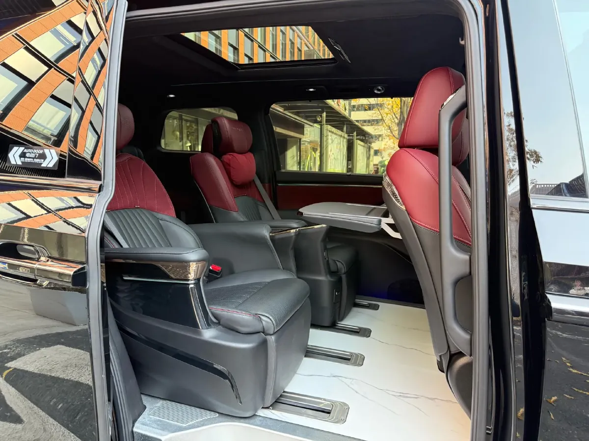 2023 GAC Trumpchi M8 2.0T 252HP L4 8AT,autocango,china used car exporter,china ev exporter,chinese used car exporter,chinese used ev exporter