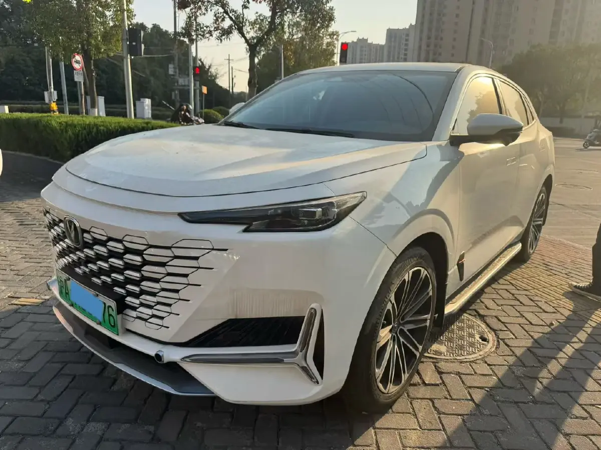 2022 Chevrolet Menlo BEV 61.1KWH