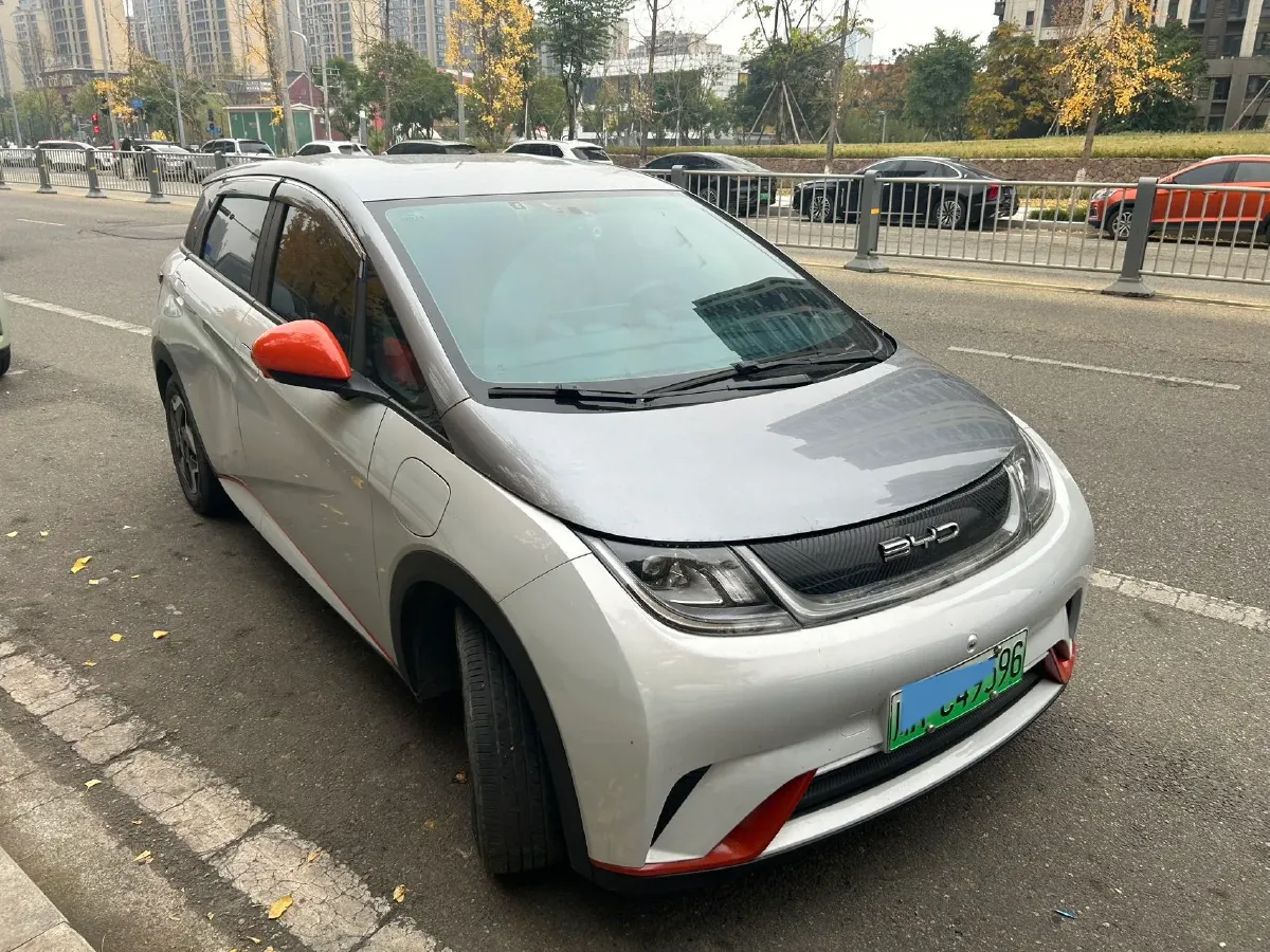 2021 Ford Escort 1.5L 122HP L3 6AT,autocango,china used car exporter,china ev exporter,chinese used car exporter,chinese used ev exporter