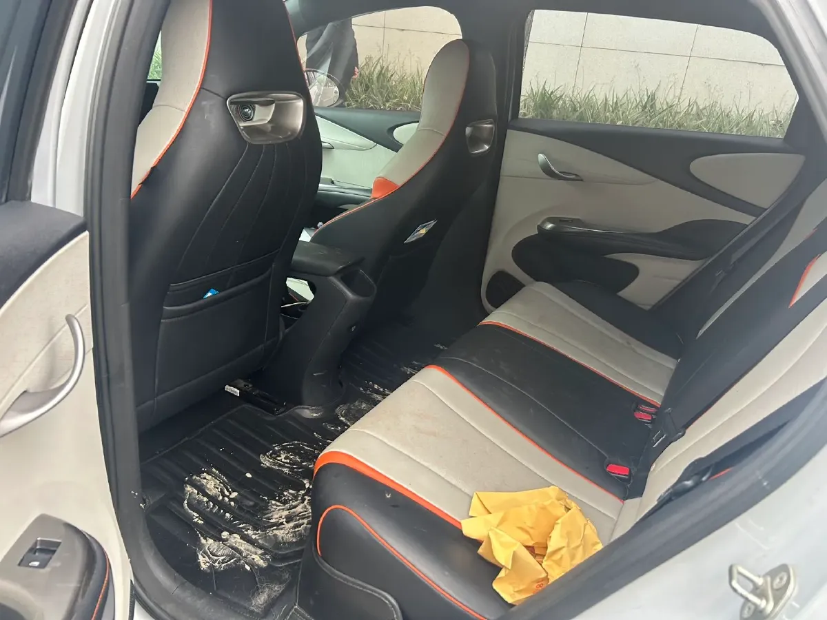 2021 Ford Escort 1.5L 122HP L3 6AT,autocango,china used car exporter,china ev exporter,chinese used car exporter,chinese used ev exporter