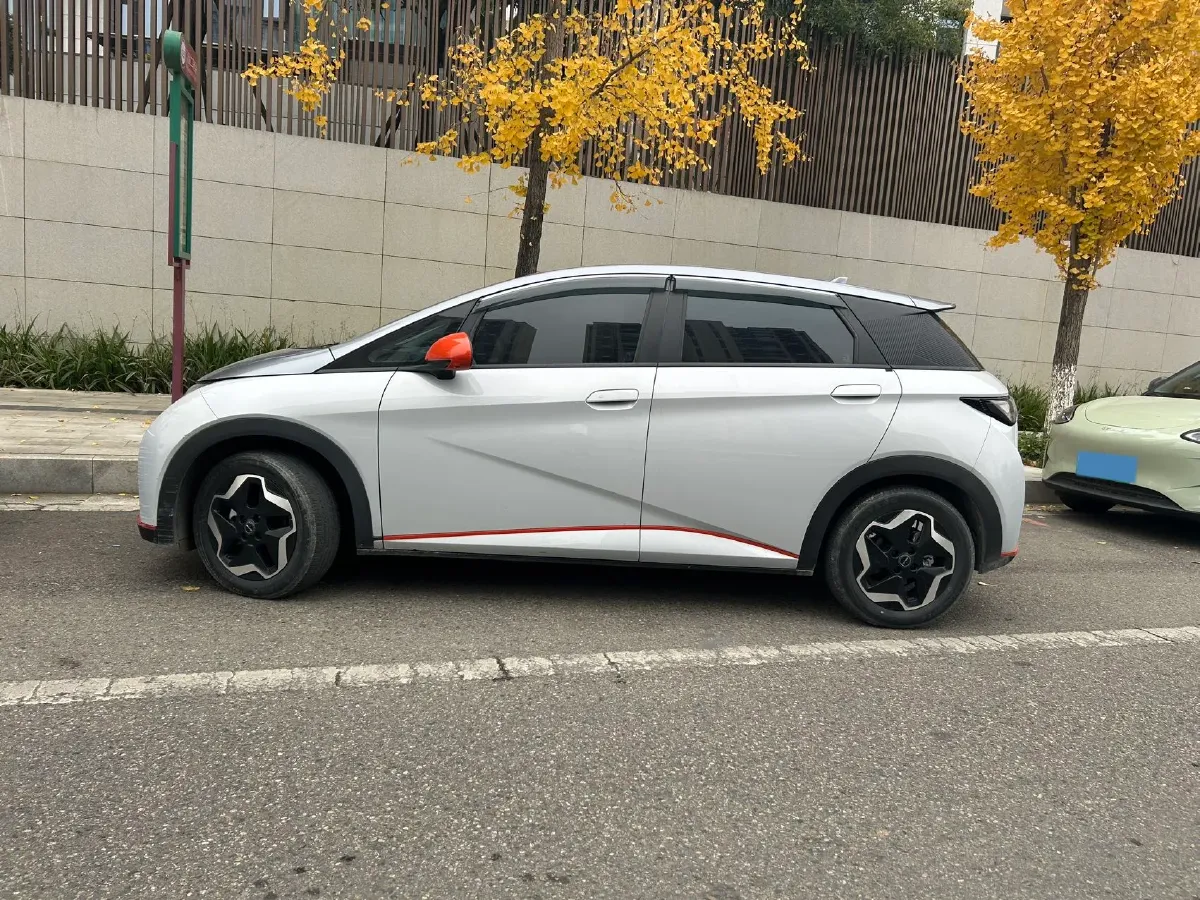 2021 Ford Escort 1.5L 122HP L3 6AT,autocango,china used car exporter,china ev exporter,chinese used car exporter,chinese used ev exporter