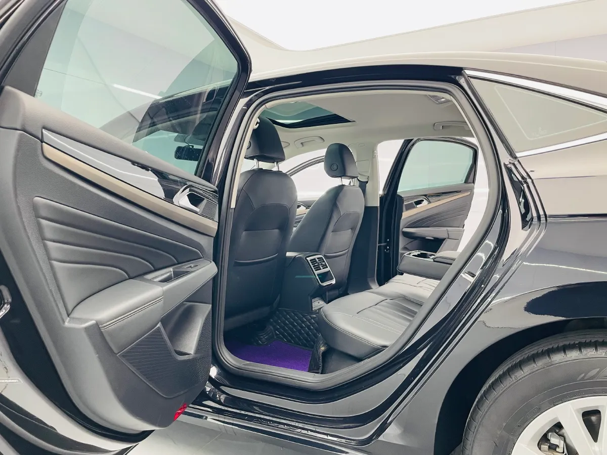 2020 Volkswagen Passat 1.4T 150HP L4 7DCT,autocango,china used car exporter,china ev exporter,chinese used car exporter,chinese used ev exporter