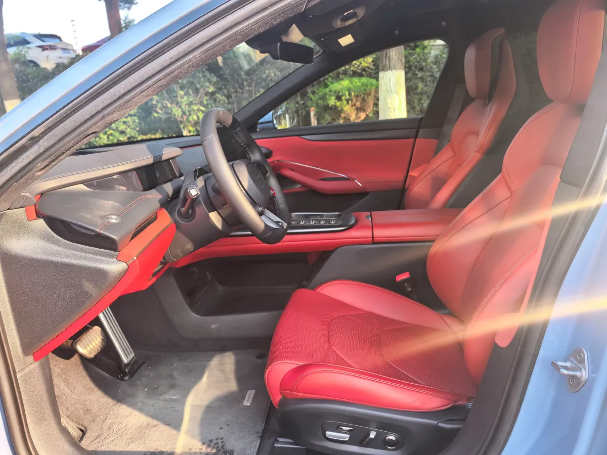 2024 MI SU7 BEV 101KWH,autocango,china used car exporter,china ev exporter,chinese used car exporter,chinese used ev exporter