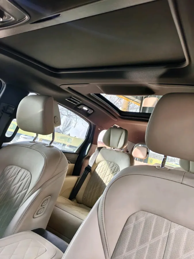 2022 Buick GL8 2.0T 237HP L4 9AT,autocango,china used car exporter,china ev exporter,chinese used car exporter,chinese used ev exporter