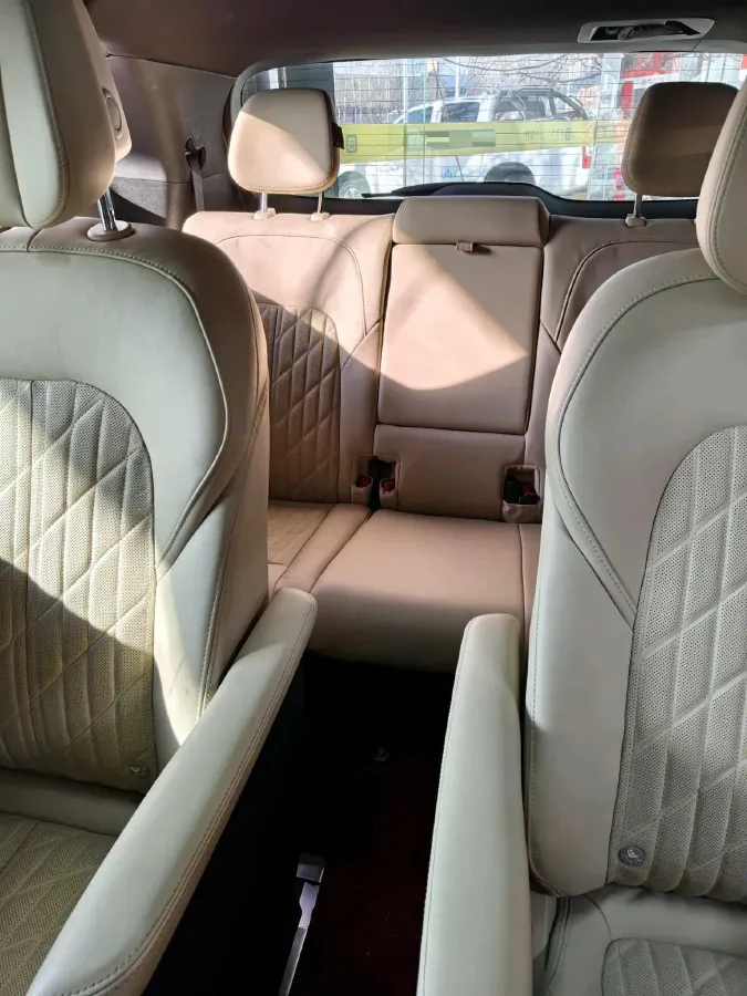 2022 Buick GL8 2.0T 237HP L4 9AT,autocango,china used car exporter,china ev exporter,chinese used car exporter,chinese used ev exporter