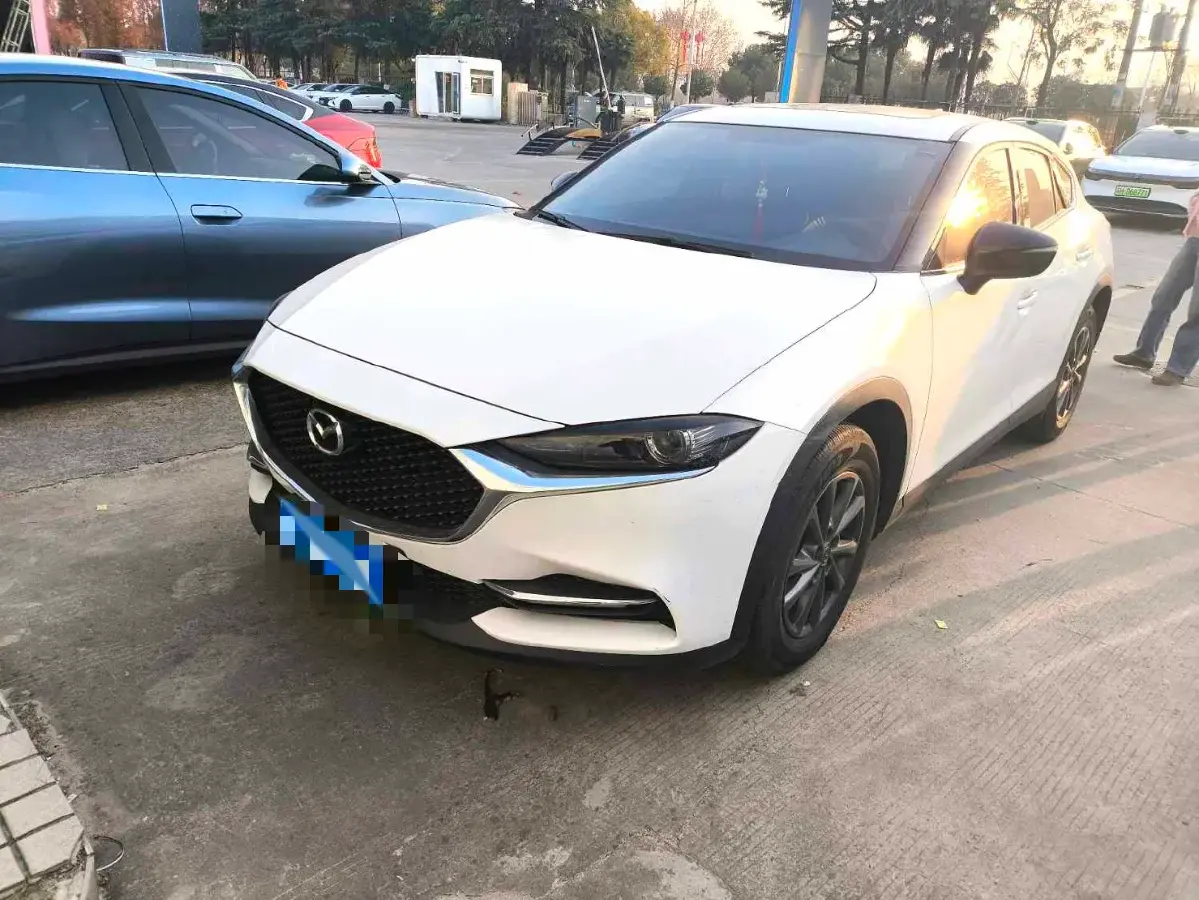 2020 Mazda CX-4 2.0L 158HP L4 6AT