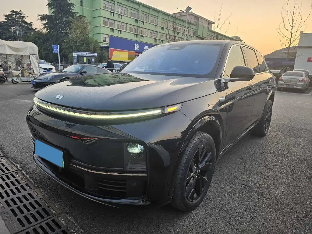 2023 Li L7 Range Extended 154HP REEV 40.9KWH