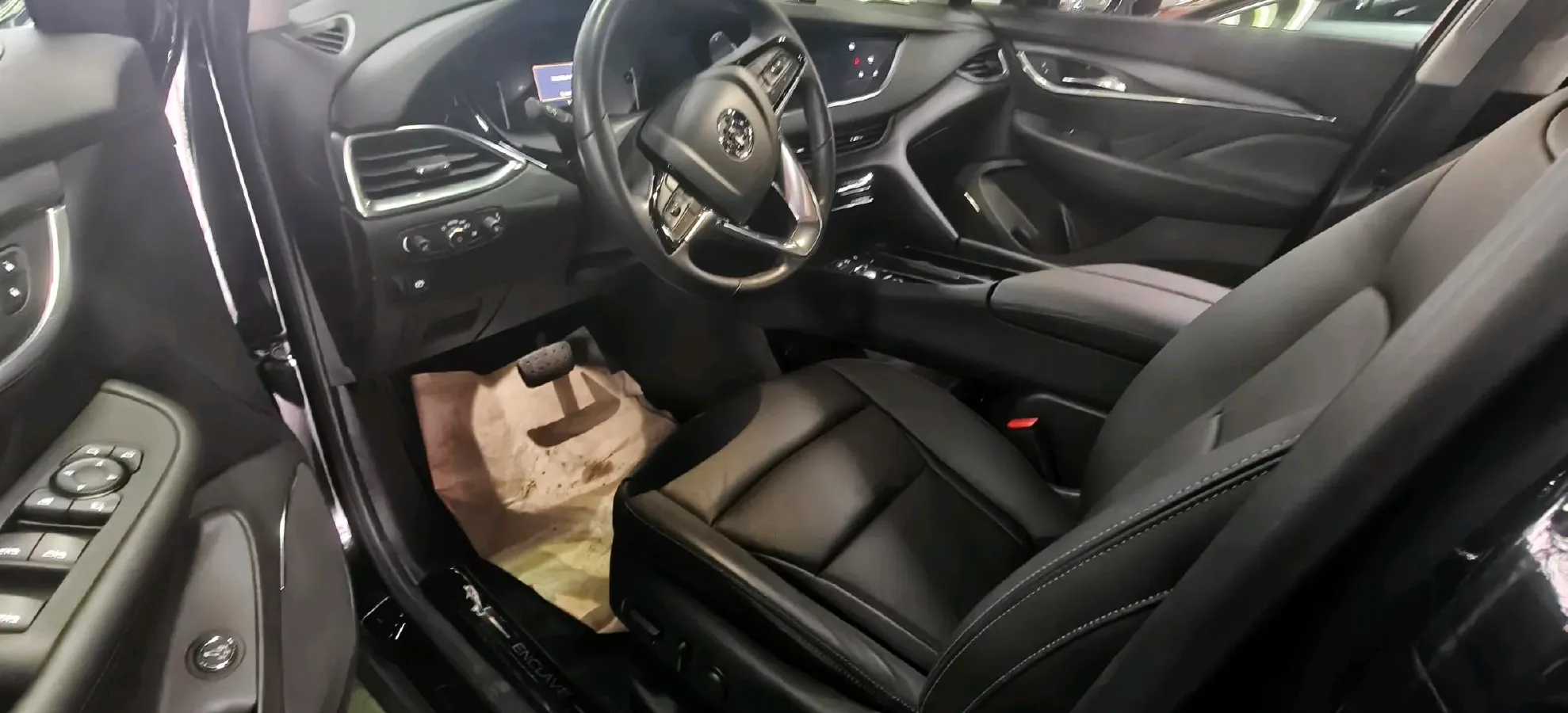 2022 Buick Enclave 2.0T 237HP L4 9AT,autocango,china used car exporter,china ev exporter,chinese used car exporter,chinese used ev exporter