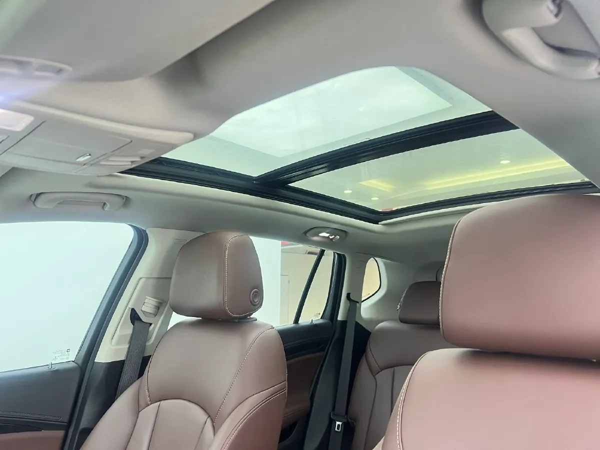 2020 Buick EnvisionPlus 2.0T 260HP L4 9AT,autocango,china used car exporter,china ev exporter,chinese used car exporter,chinese used ev exporter