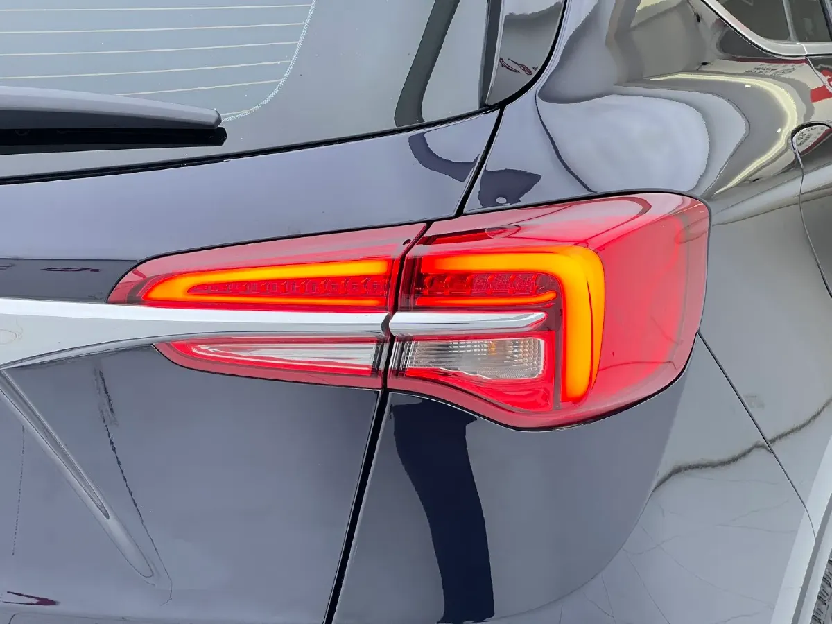 2020 Buick EnvisionPlus 2.0T 260HP L4 9AT,autocango,china used car exporter,china ev exporter,chinese used car exporter,chinese used ev exporter