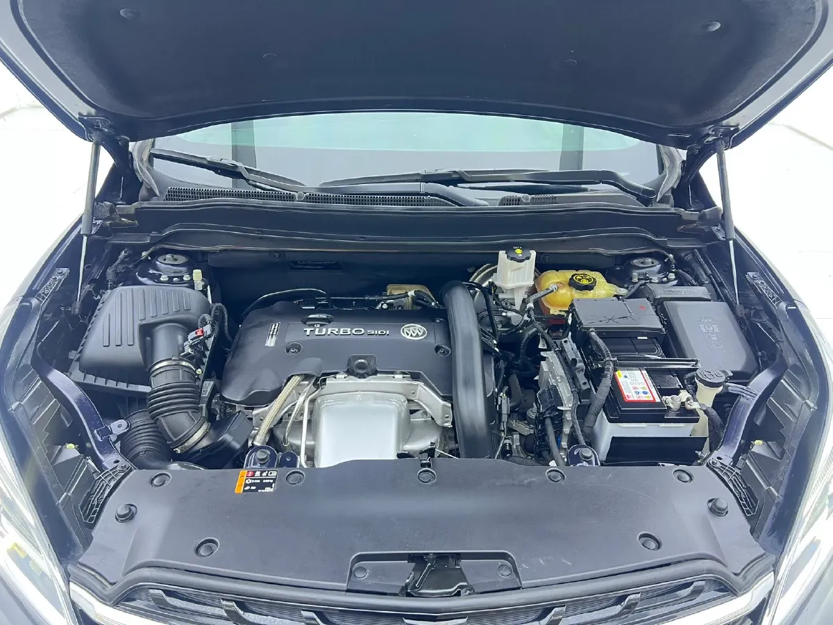 2020 Buick EnvisionPlus 2.0T 260HP L4 9AT,autocango,china used car exporter,china ev exporter,chinese used car exporter,chinese used ev exporter