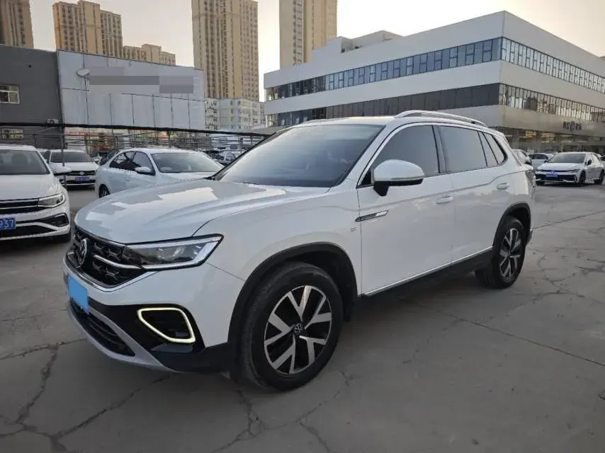 2023 Volkswagen Tayron 1.4T 150HP L4 7DCT