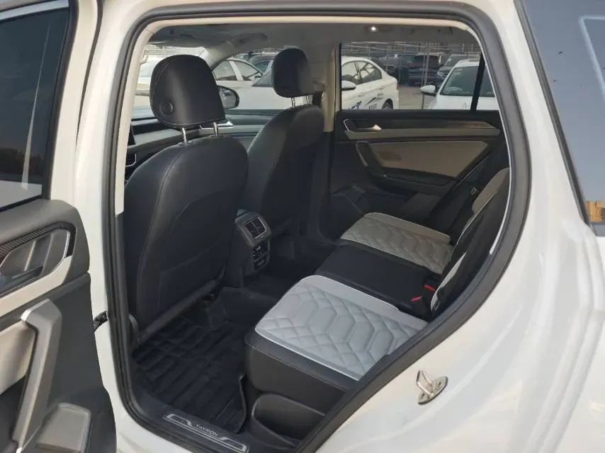 2023 Volkswagen Tayron 1.4T 150HP L4 7DCT,autocango,china used car exporter,china ev exporter,chinese used car exporter,chinese used ev exporter