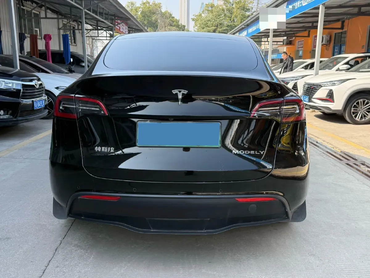 2022 BMW 3 Series 2.0T 184HP L4 8AT,autocango,china used car exporter,china ev exporter,chinese used car exporter,chinese used ev exporter