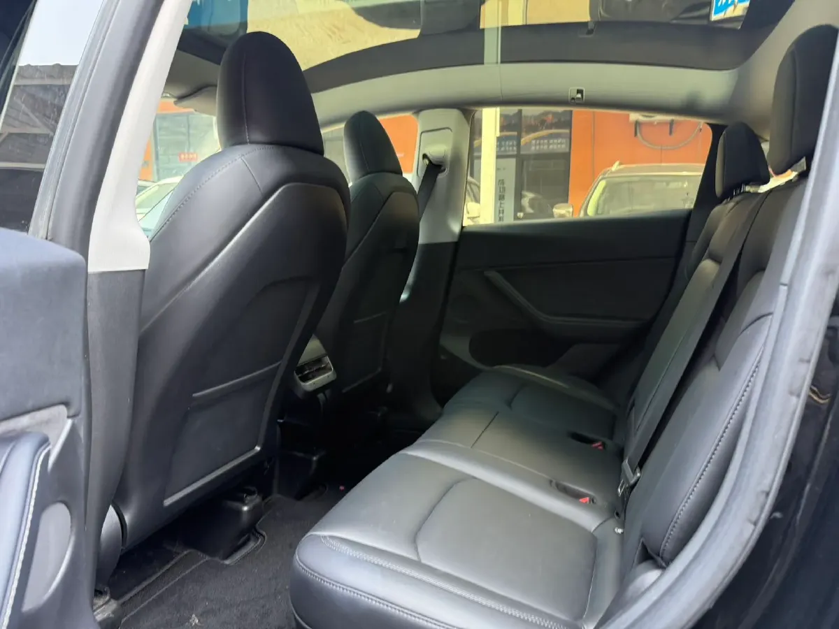 2022 BMW 3 Series 2.0T 184HP L4 8AT,autocango,china used car exporter,china ev exporter,chinese used car exporter,chinese used ev exporter