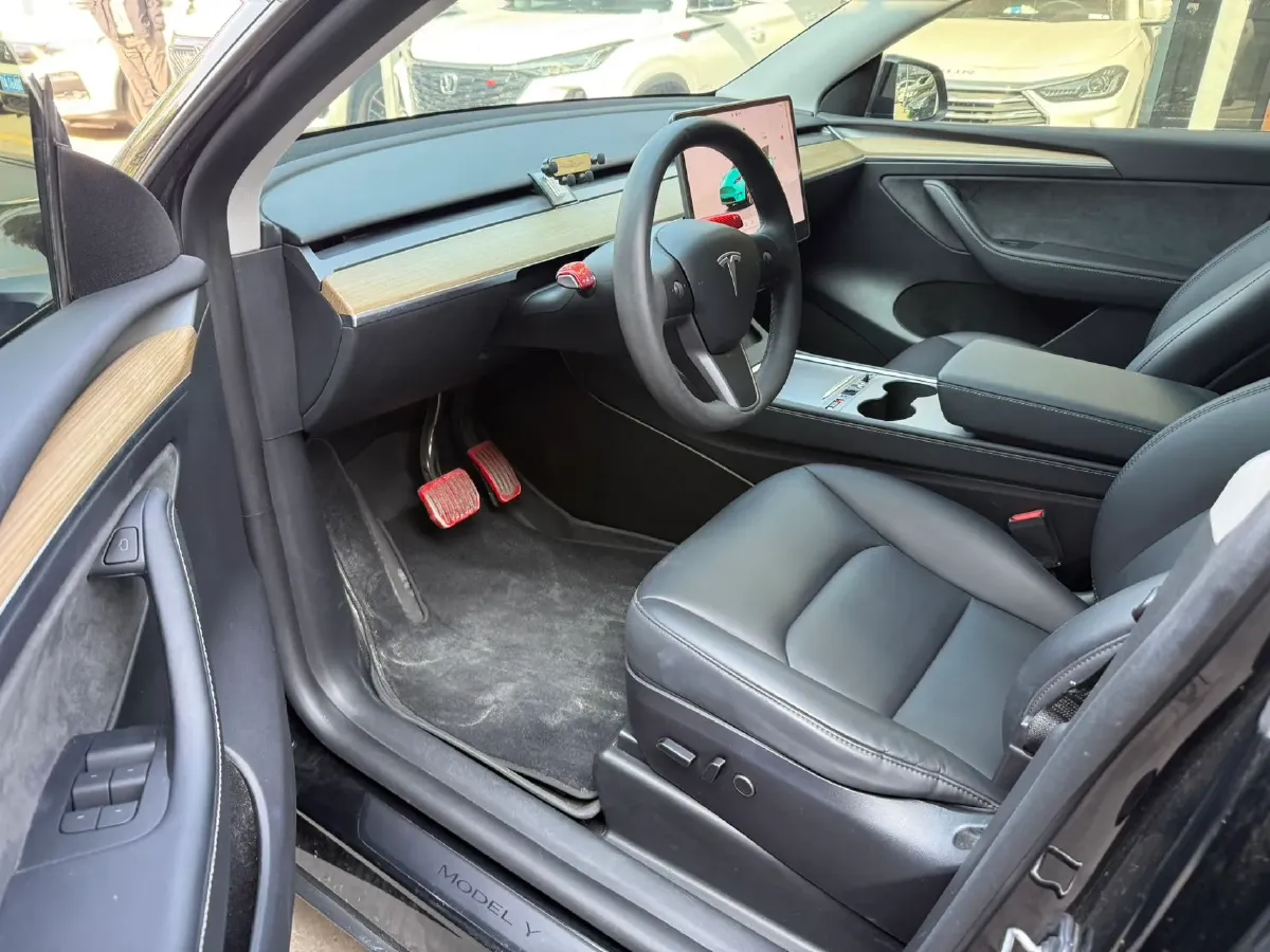 2022 BMW 3 Series 2.0T 184HP L4 8AT,autocango,china used car exporter,china ev exporter,chinese used car exporter,chinese used ev exporter