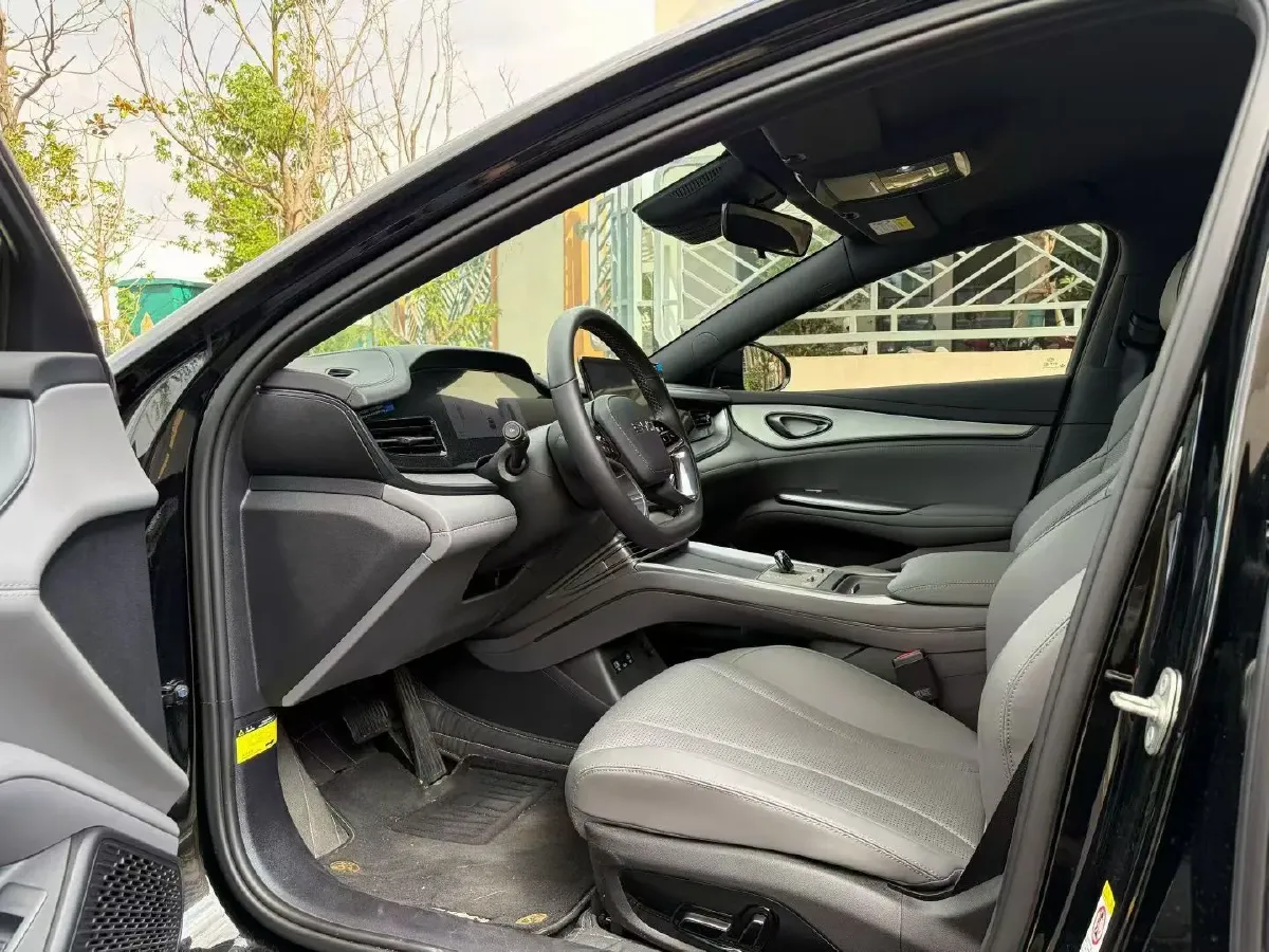 2025 BYD Seal07 DM-i 1.5L 101HP L4 E-CVT PHEV 17.6KWH,autocango,china used car exporter,china ev exporter,chinese used car exporter,chinese used ev exporter