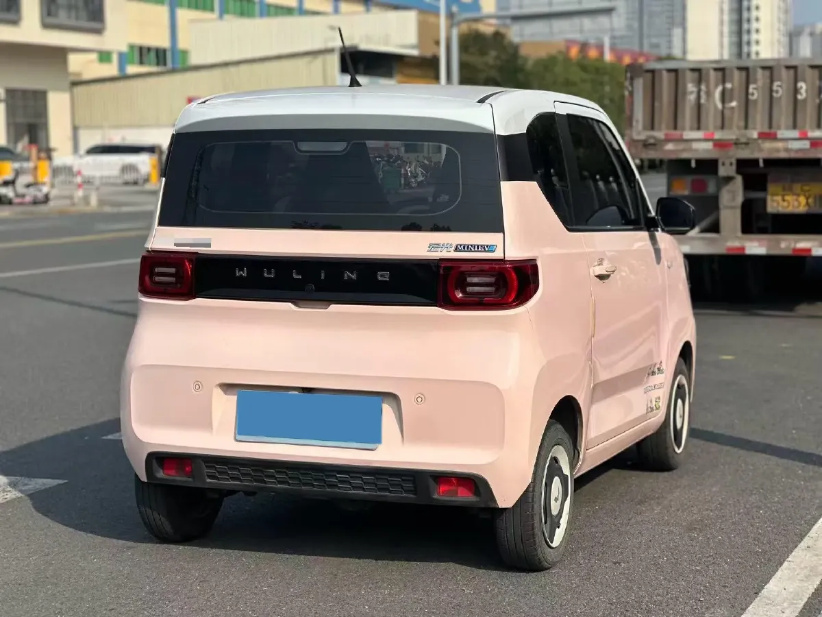2022 WuLing HongGuang MINI EV BEV 13.9KWH,autocango,china used car exporter,china ev exporter,chinese used car exporter,chinese used ev exporter