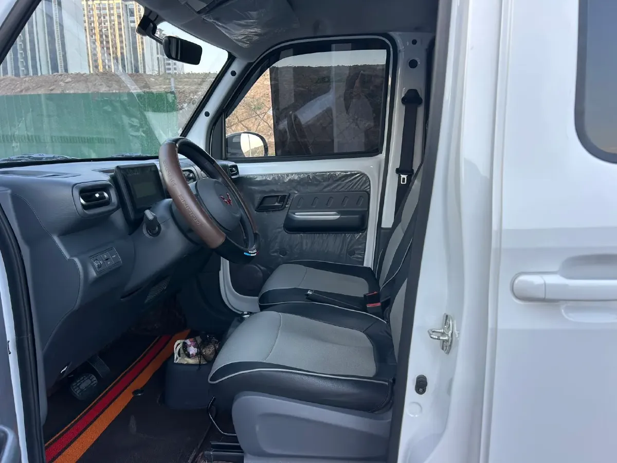 2025 WuLing ZhiGuang BEV 17.7KWH,autocango,china used car exporter,china ev exporter,chinese used car exporter,chinese used ev exporter