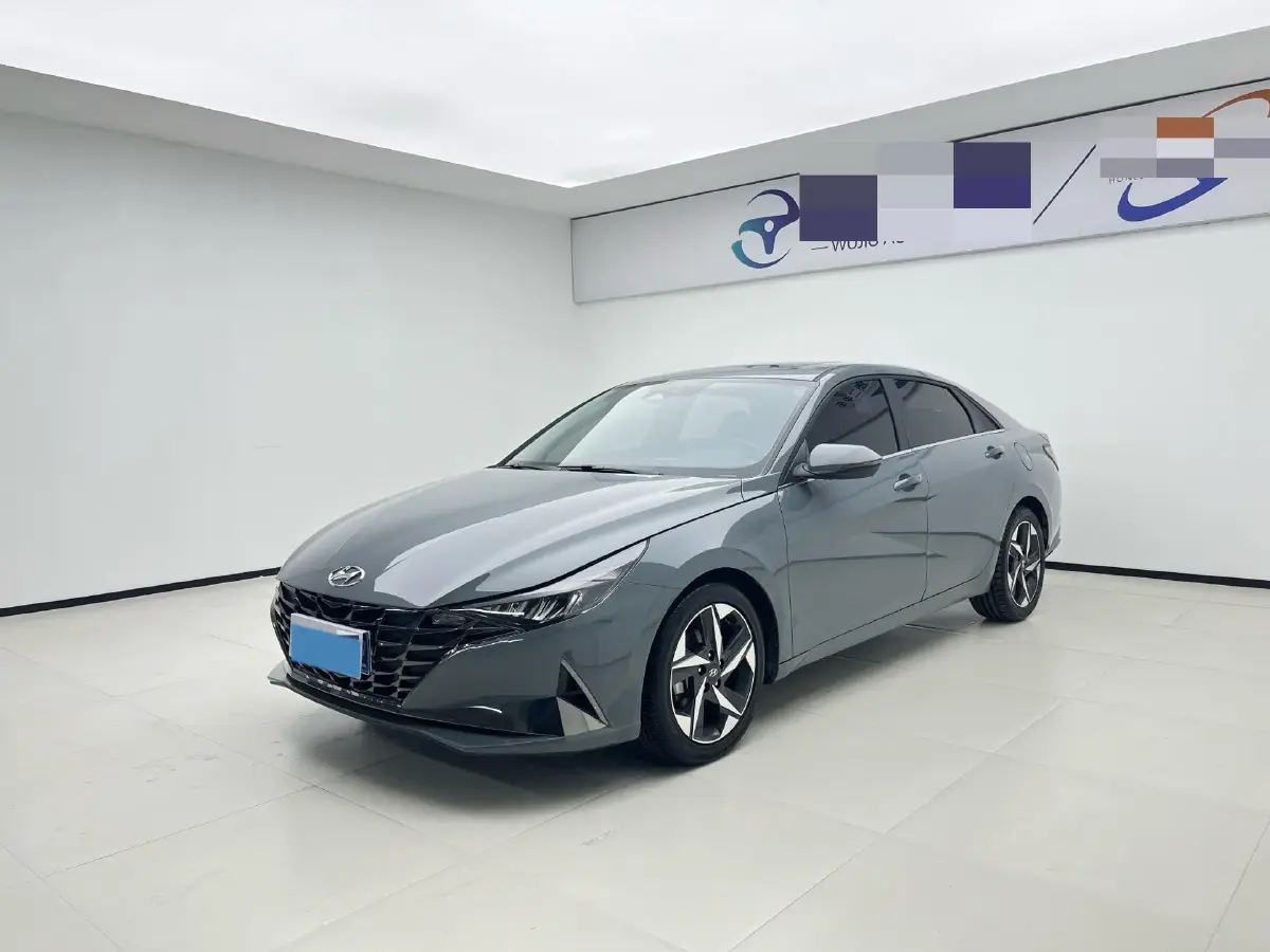 2022 Hyundai Elantra 1.5L 115HP L4 CVT