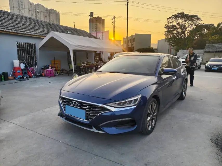 2019 Hyundai La Festa 1.6T 204HP L4 7DCT