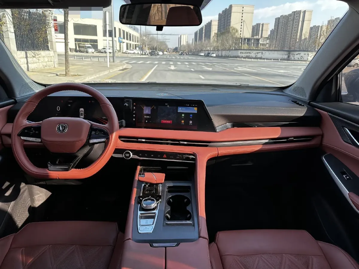 2023 ChangAn CS75 Plus 1.5T 188HP L4 8AT,autocango,china used car exporter,china ev exporter,chinese used car exporter,chinese used ev exporter