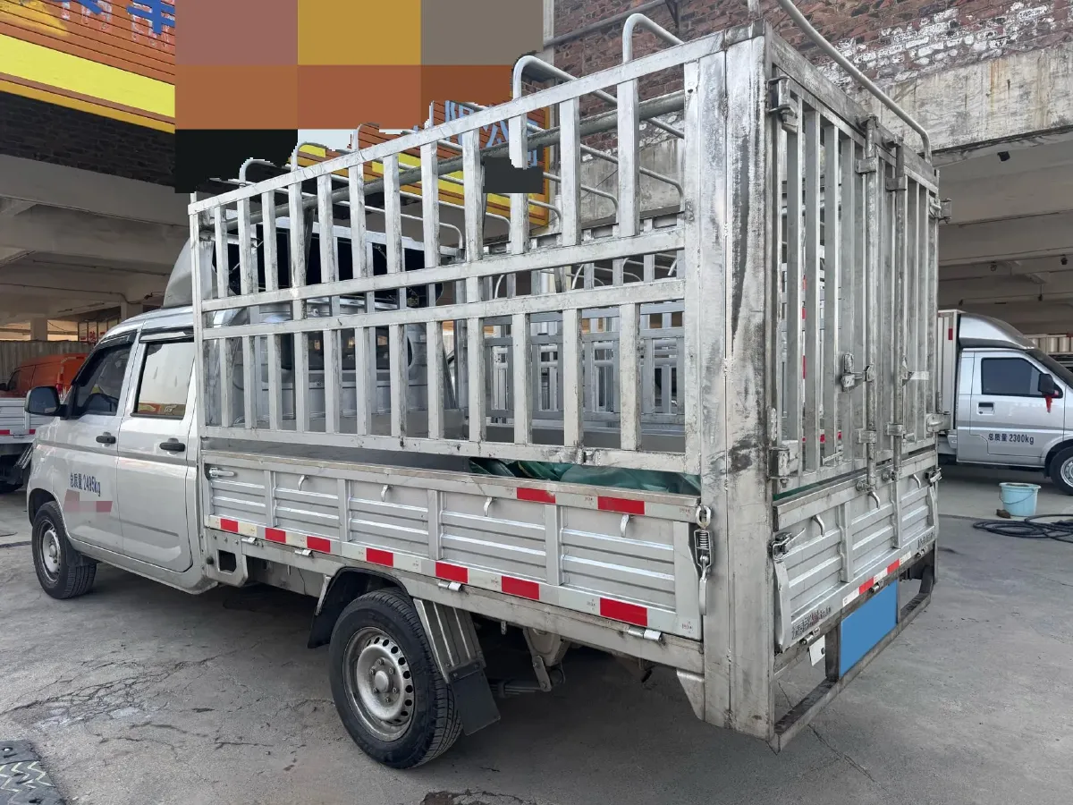 2023 WuLing RongGuang New Truck 2.0L 136HP L4 5MT,autocango,china used car exporter,china ev exporter,chinese used car exporter,chinese used ev exporter