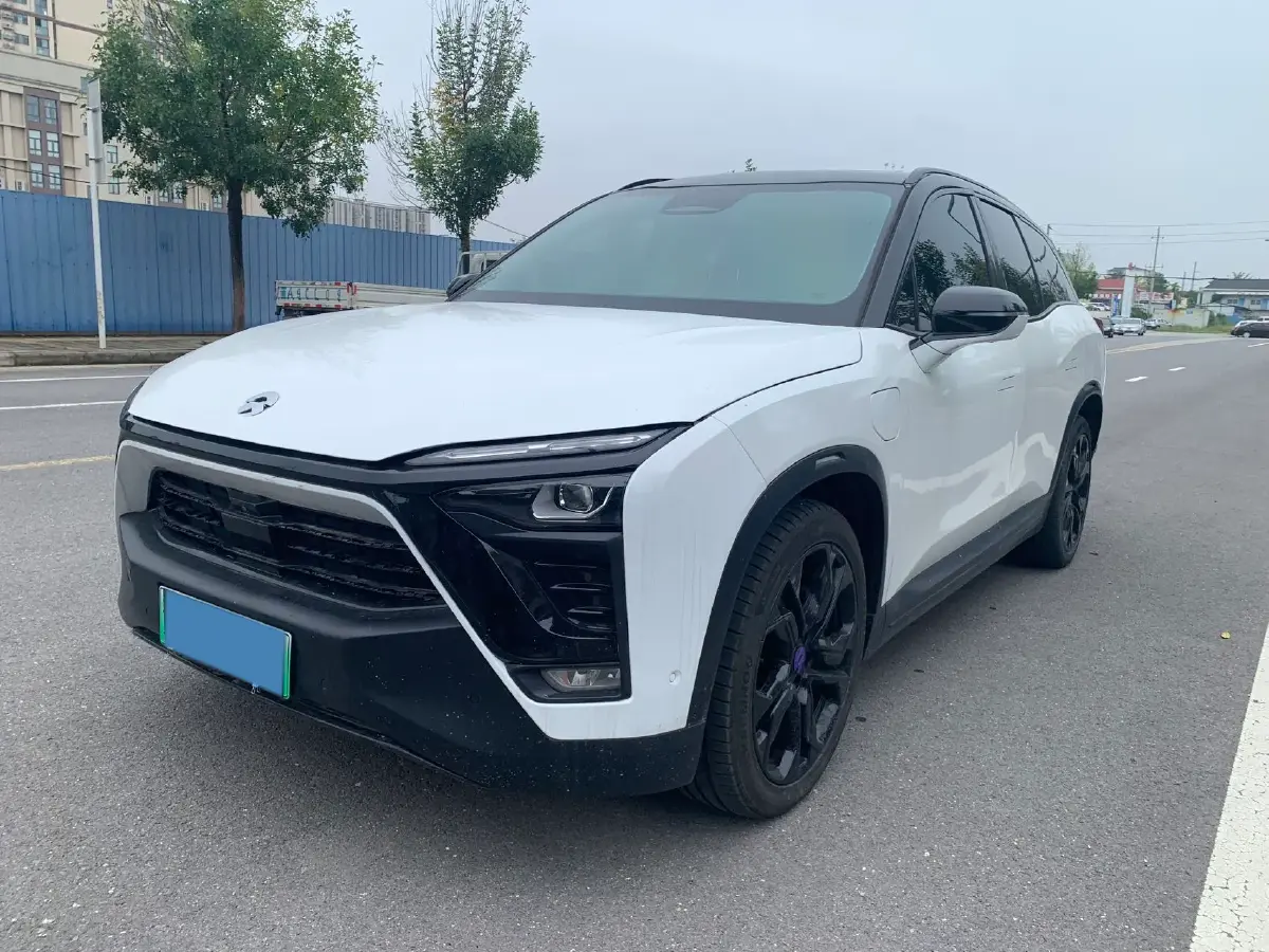2018 NIO ES8 BEV 70KWH