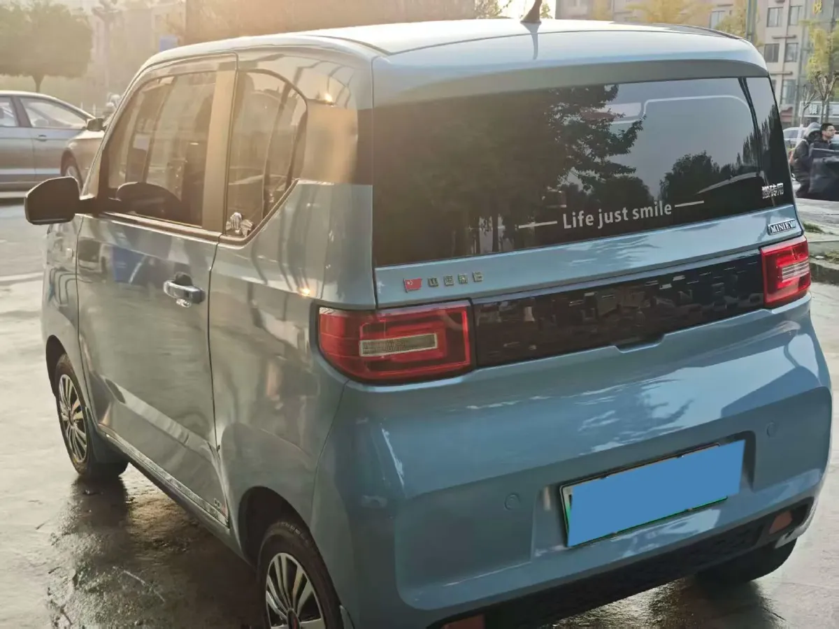 2020 WuLing HongGuang MINI EV BEV 9.3KWH,autocango,china used car exporter,china ev exporter,chinese used car exporter,chinese used ev exporter