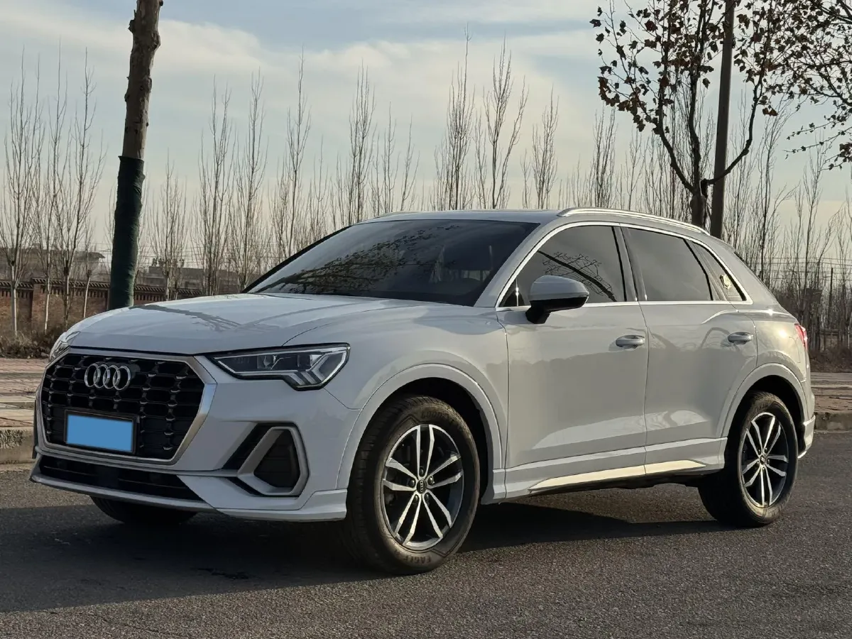 2021 Audi Q3 1.4T 150HP L4 7DCT,autocango,china used car exporter,china ev exporter,chinese used car exporter,chinese used ev exporter
