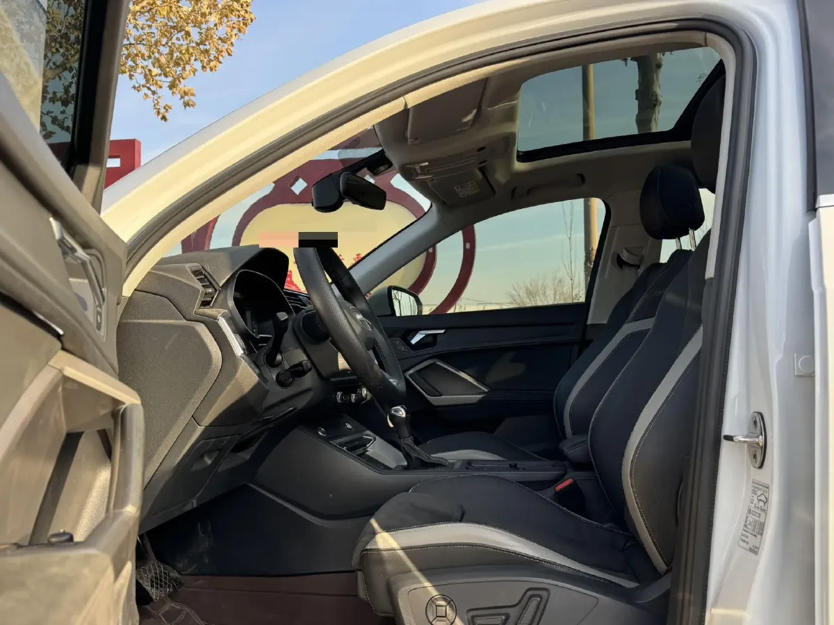 2021 Audi Q3 1.4T 150HP L4 7DCT,autocango,china used car exporter,china ev exporter,chinese used car exporter,chinese used ev exporter