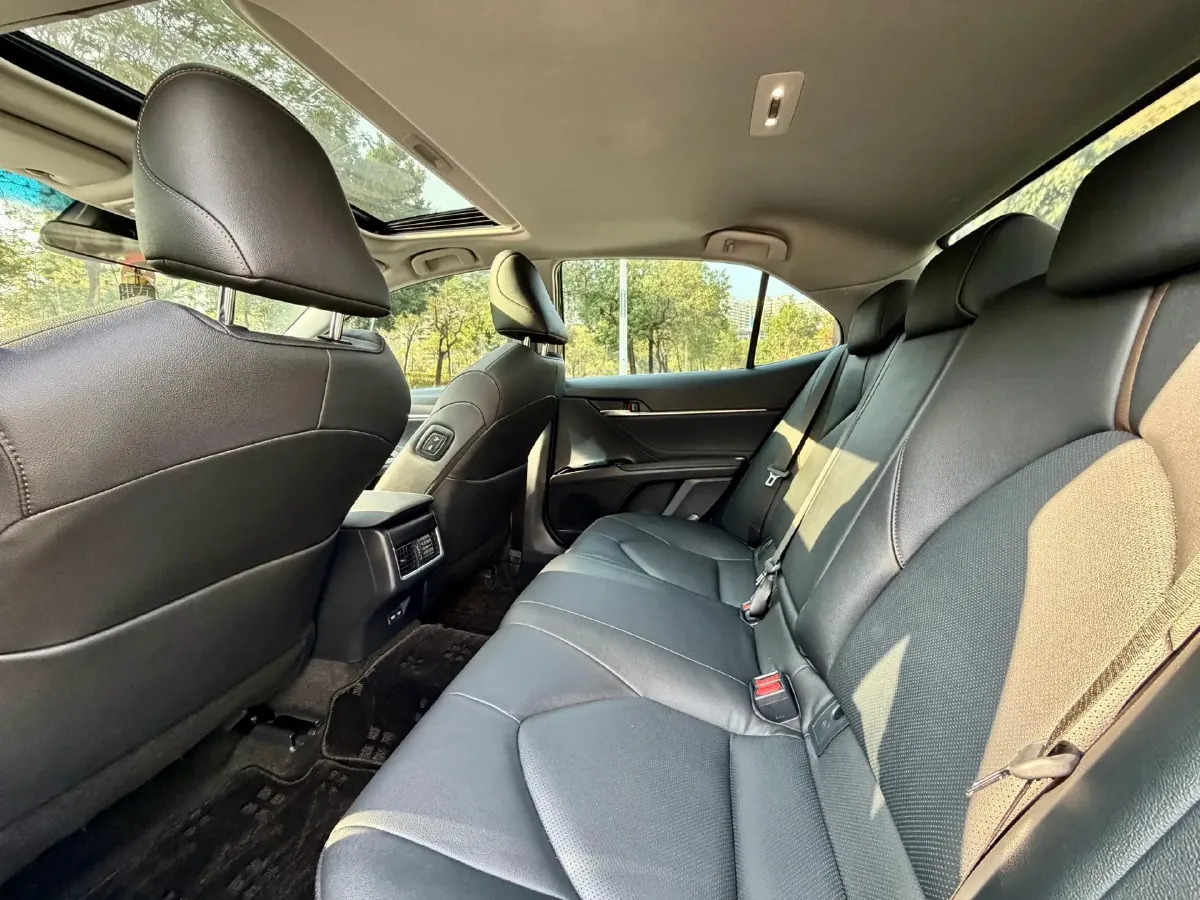 2023 Toyota Camry 2.0L 177HP L4 CVT,autocango,china used car exporter,china ev exporter,chinese used car exporter,chinese used ev exporter