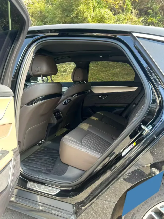 2024 BYD Han BEV 60.48KWH,autocango,china used car exporter,china ev exporter,chinese used car exporter,chinese used ev exporter