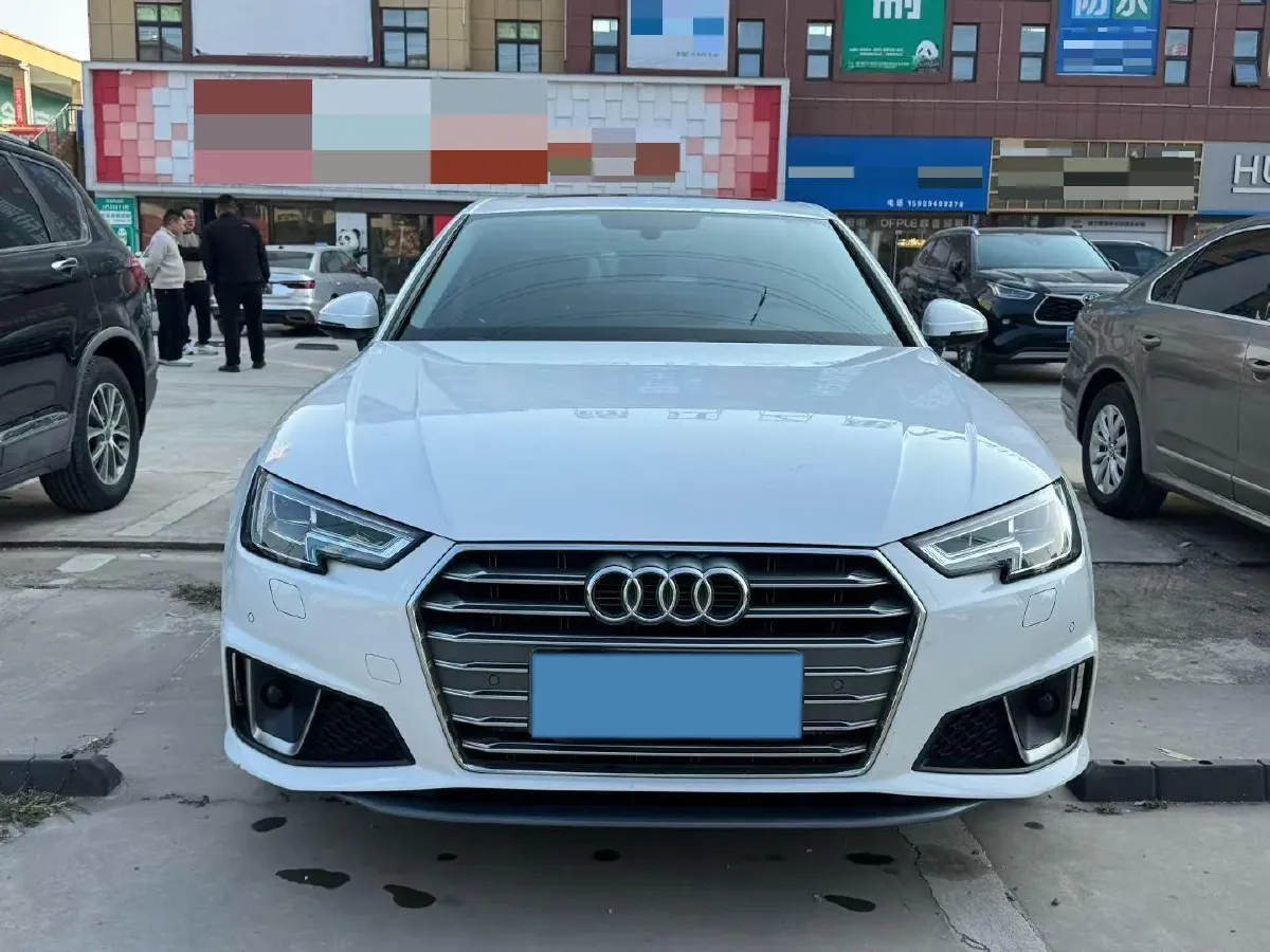 2019 Audi A4L 2.0T 190HP L4 7DCT,autocango,china used car exporter,china ev exporter,chinese used car exporter,chinese used ev exporter