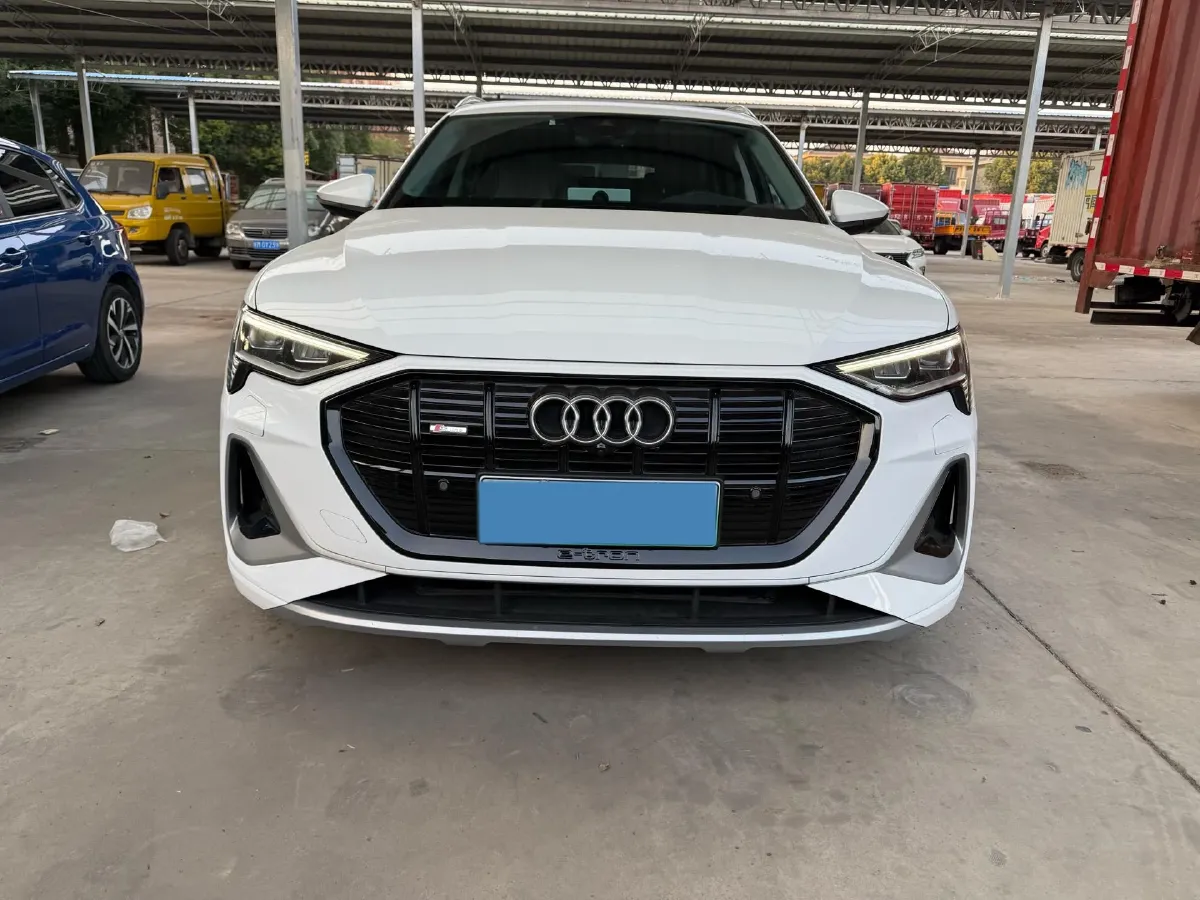 2021 Audi e-tron BEV 96.7KWH,autocango,china used car exporter,china ev exporter,chinese used car exporter,chinese used ev exporter