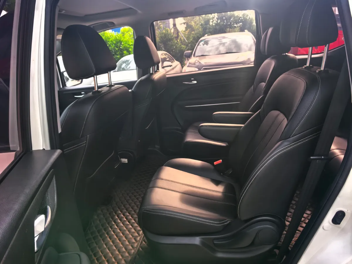 2021 GAC Trumpchi M6 1.5T 169HP L4 7DCT,autocango,china used car exporter,china ev exporter,chinese used car exporter,chinese used ev exporter