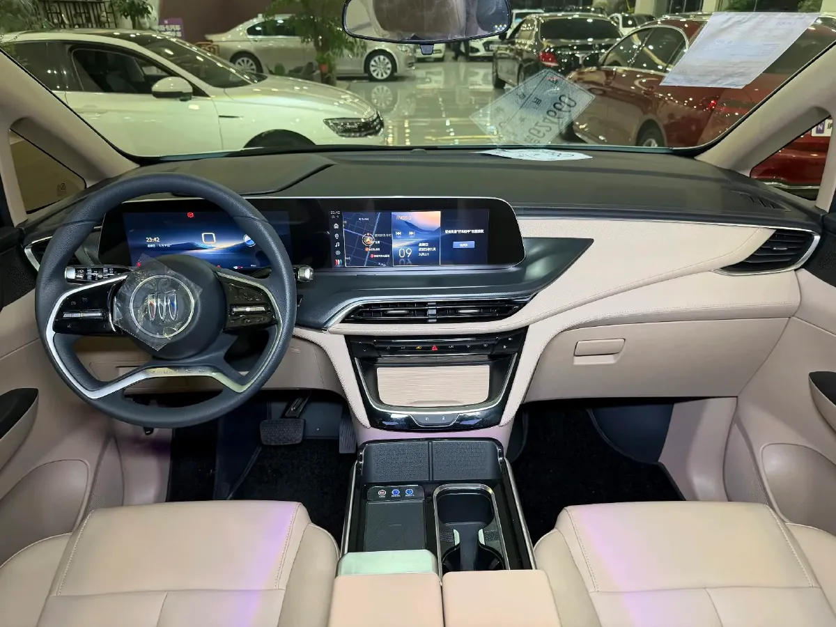 2025 Buick GL8 2.0T 237HP L4 9AT,autocango,china used car exporter,china ev exporter,chinese used car exporter,chinese used ev exporter