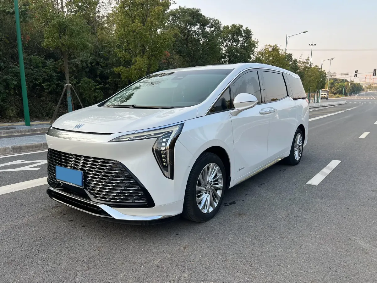 2023 Buick Century 2.0T 237HP L4 9AT,autocango,china used car exporter,china ev exporter,chinese used car exporter,chinese used ev exporter