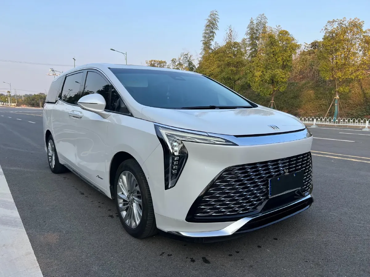 2023 Buick Century 2.0T 237HP L4 9AT,autocango,china used car exporter,china ev exporter,chinese used car exporter,chinese used ev exporter