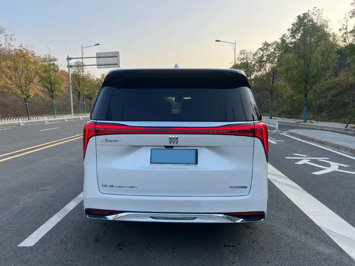 2023 Buick Century 2.0T 237HP L4 9AT,autocango,china used car exporter,china ev exporter,chinese used car exporter,chinese used ev exporter