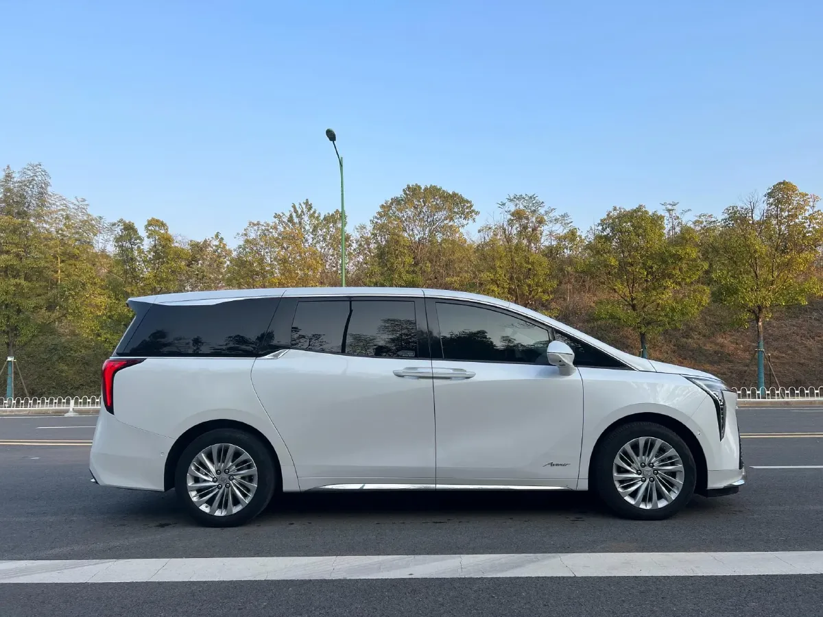 2023 Buick Century 2.0T 237HP L4 9AT,autocango,china used car exporter,china ev exporter,chinese used car exporter,chinese used ev exporter