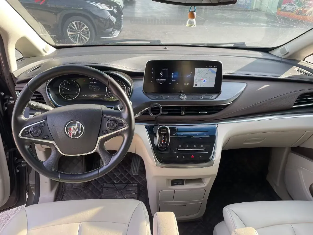 2021 Buick GL8 2.0T 237HP L4 9AT,autocango,china used car exporter,china ev exporter,chinese used car exporter,chinese used ev exporter